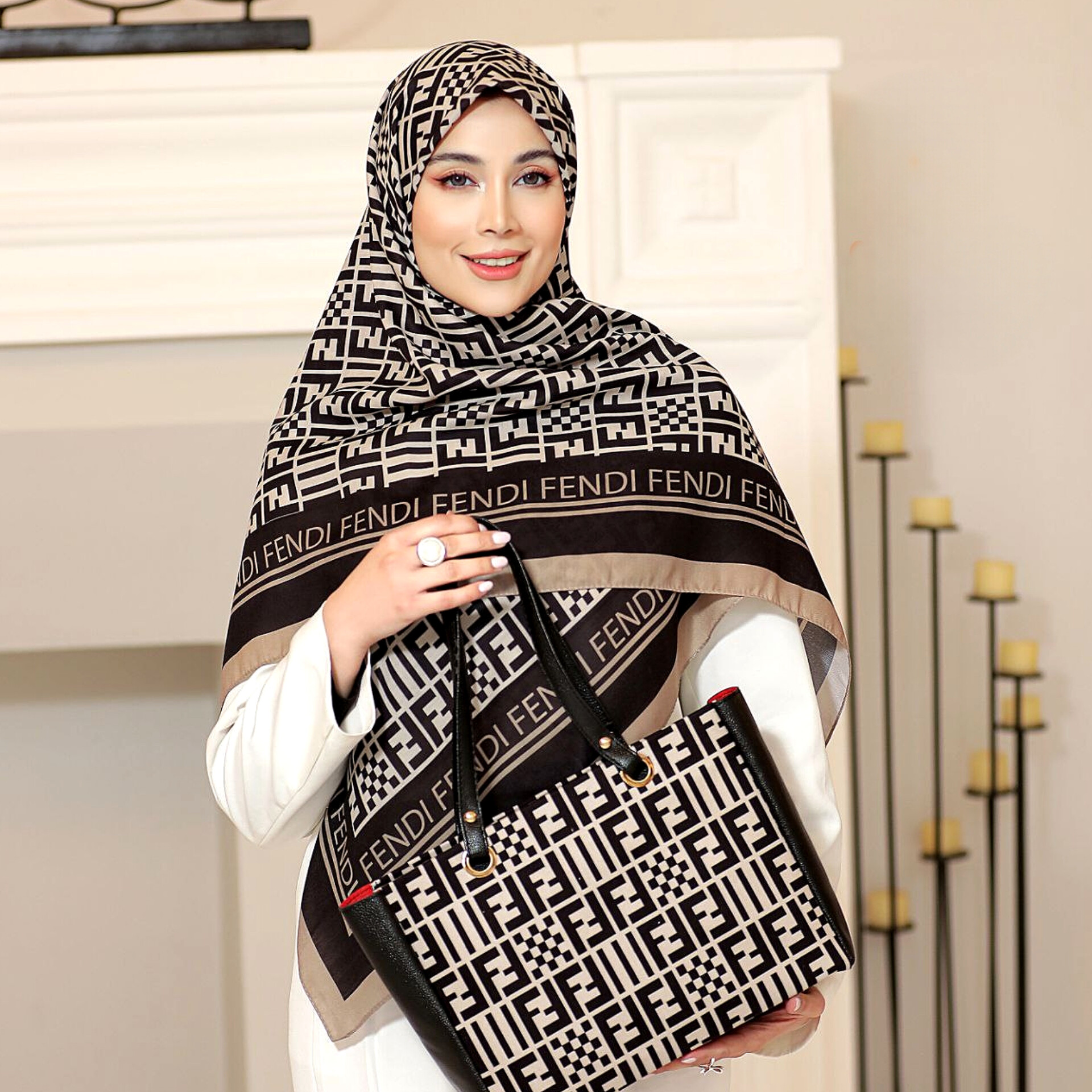 کیف و روسری